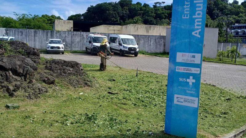 Prefeitura de Ilhéus promove manutenção urbana na UPA 24h e no Fórum Eleitoral