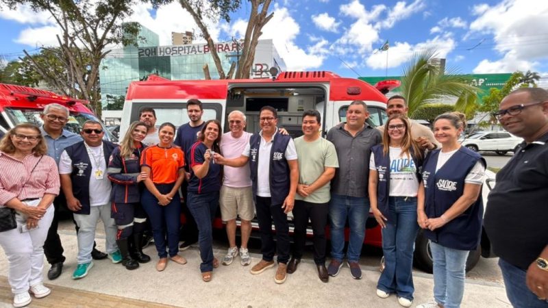 Prefeitura de Itabuna recebe três ambulâncias e um Odontomóvel dos governos federal e estadual