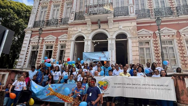 Ilhéus realiza II Caminhada do Autismo e reforça importância da inclusão e do respeito