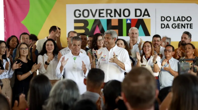 Bahia inaugura radioterapia no extremo sul e evita deslocamento de pacientes: “mais comodidade”