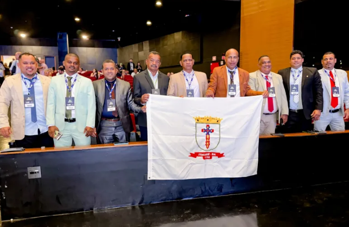 Itacaré marca presença em marcha nacional de vereadores em Brasília