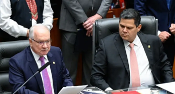Fachin e Alcolumbre discutem projeto para limitar supersalários no Judiciário