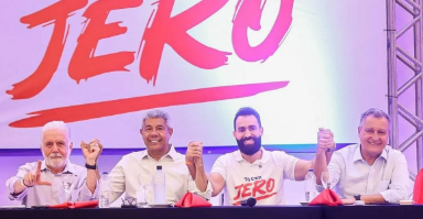 Mais de 50 prefeitos declaram apoio à reeleição de Jerônimo Rodrigues durante encontro em Ilhéus