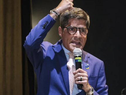 TRE manda ACM Neto apagar imagem feita com IA por propaganda eleitoral antecipada