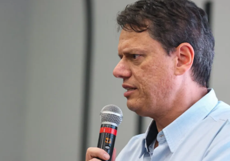 Tarcísio lidera corrida pelo governo de São Paulo, aponta pesquisa
