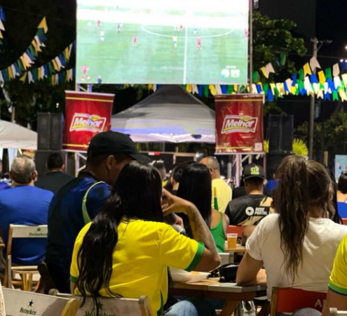 Prefeitura instala telões e reúne torcedores para estreia do Brasil na Copa do Mundo em Ilhéus
